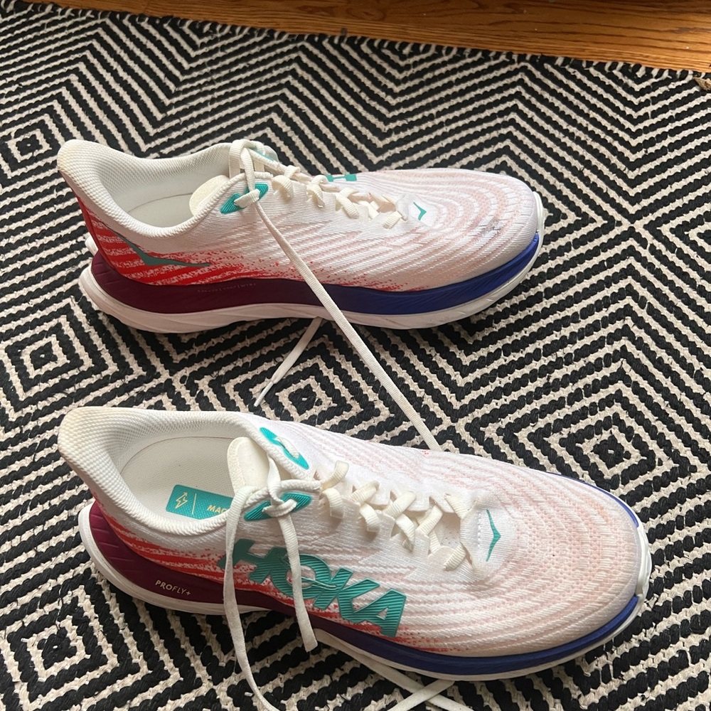 Hoka Mach 5 - Women’s Size 10 - great condition!